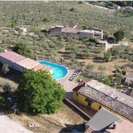 Country House Le Vedute Треві Екстер'єр фото
